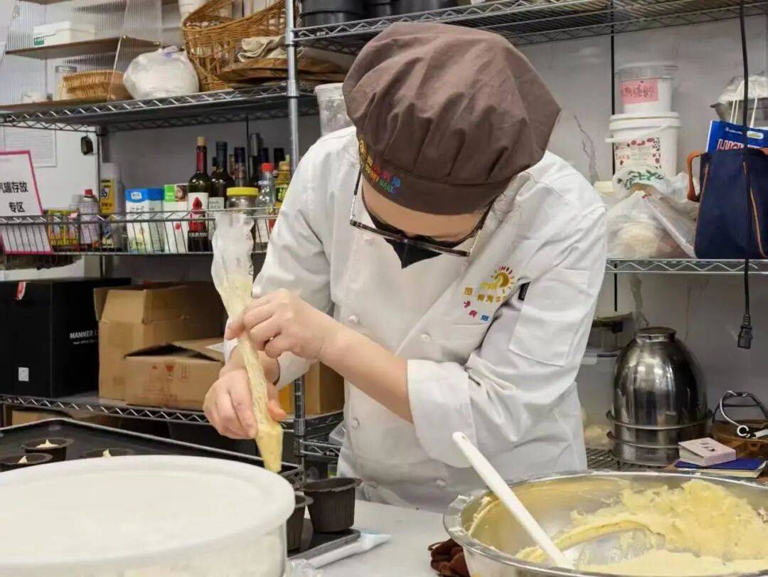 疾人职业技能培训开启新人生授人以渔成就梦想——上海残(图6)